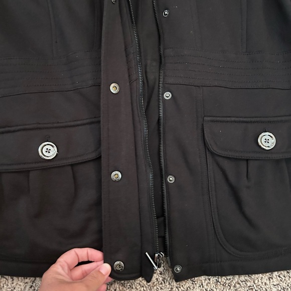 Lightweight Jacket - Picture 5 of 11